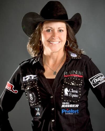Lisa Lockhart – Oelrichs, S.D. (146,352) 13-time WNFR qualifier 2-time WNFR Champion